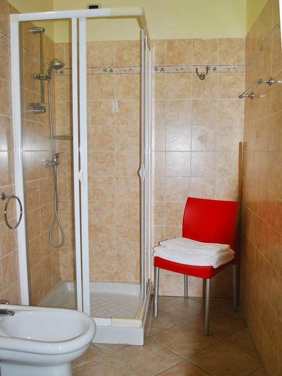 Red Hotel Sant'Elia Sant'Agata di Militello Room photo